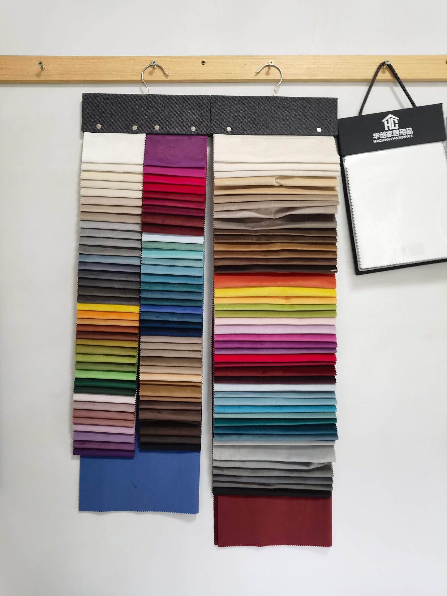 VELVET, PU, PVC, PE, TPU, NYLON POLYESTER OXFORD FABRICS FOR BAG MATERIAL