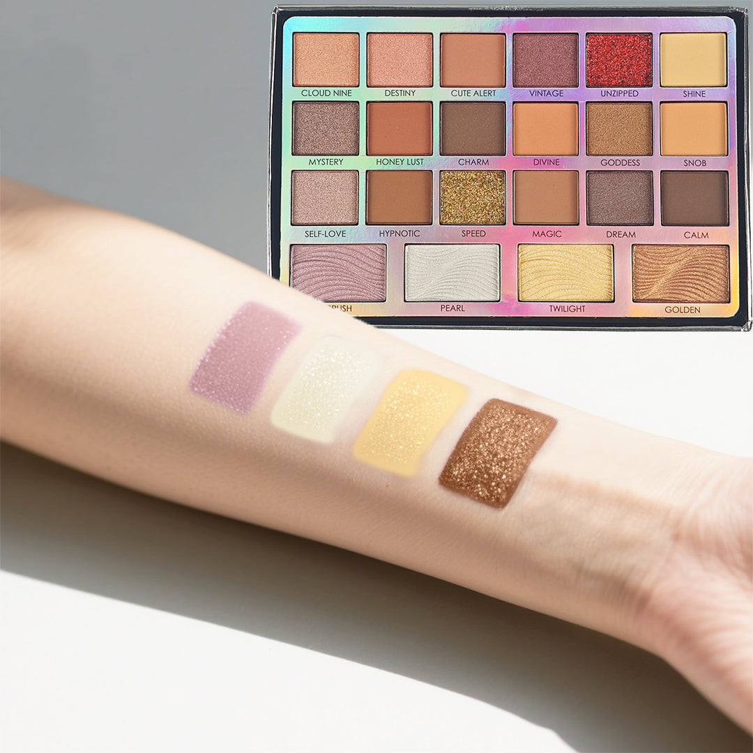22Pc Face & Eye Palette | 16 Eyeshadows + 2 Glitter Shadows + 1 Blush + 3 Highlighters | Richly Pigmented, Luxuriously Silky-Blendable | Skin-Tone-Flattering for Sun-Kissed Natural & Everyday Glam | NY-Inspired Edgy Chic Beauty