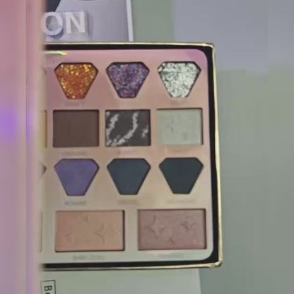 Smoke & Mirrors Star Gazing 22 Pc Face & Eye Palette | Eyeshadows+Glitter+Blush+Highlighter | Pigmented, Silky-Blendable for All Skin Tones